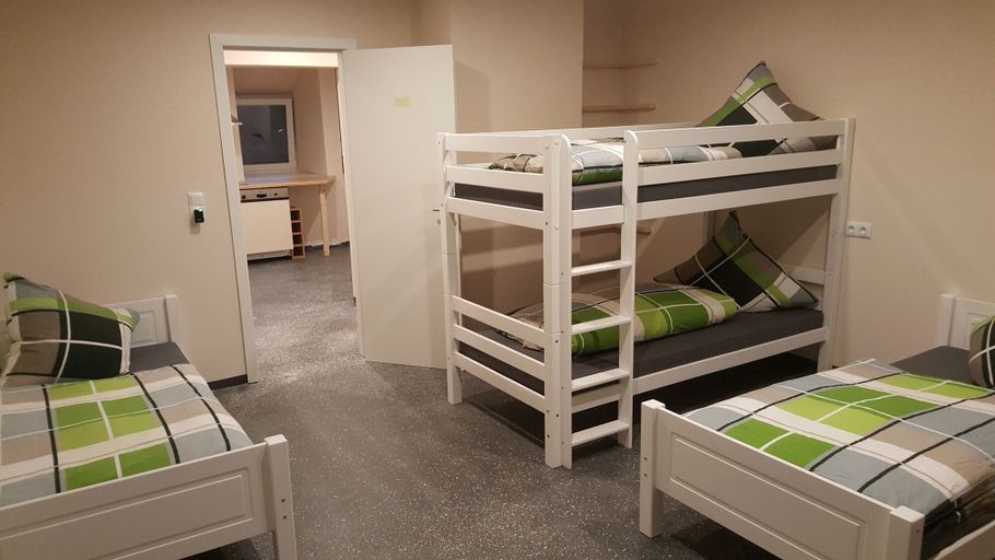 Bedroom 2, Pension Citytravel, Minden-Lübbecke