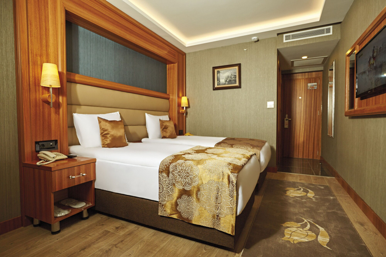 Bedroom 3, Ilkbal Deluxe Hotel & Spa, Fatih