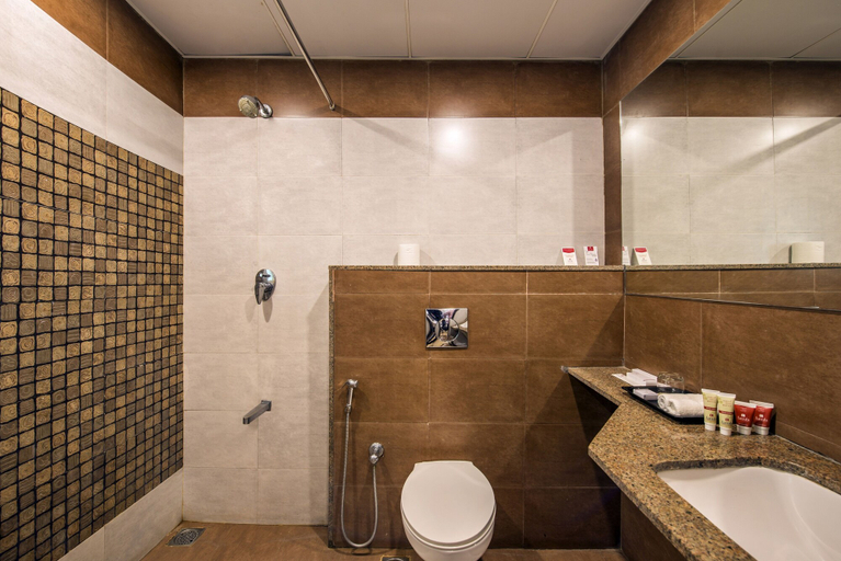 Bathroom 4, Lords Eco Inn Bengaluru Jayanagar, Bangalore