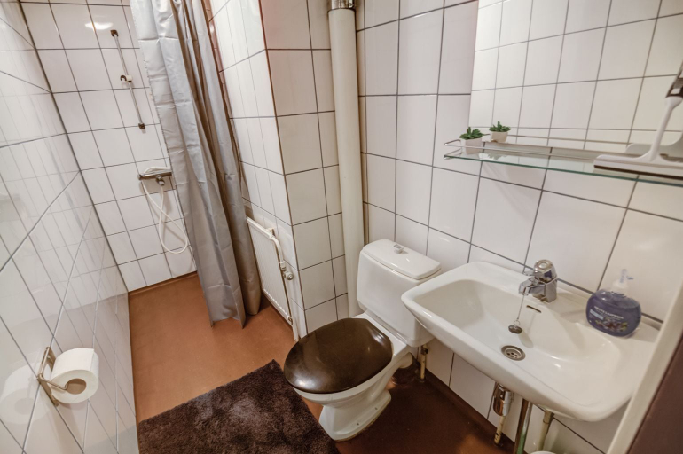 Bathroom 4, Kuukkeli Apartments Sodankylä, Lapland