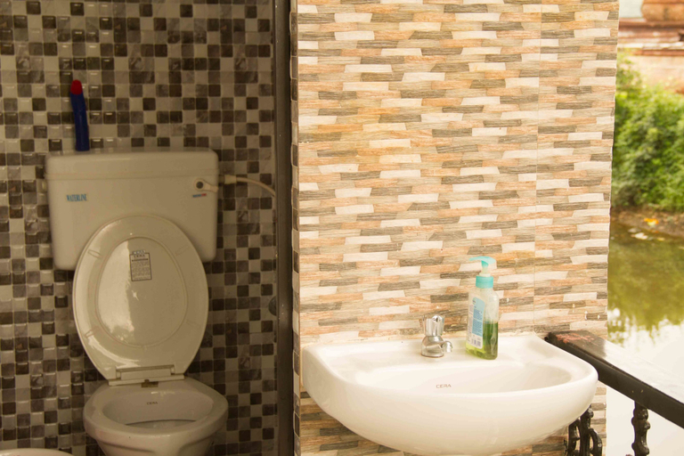 Bathroom, Nirvaah Riverhouse Siolim, North Goa