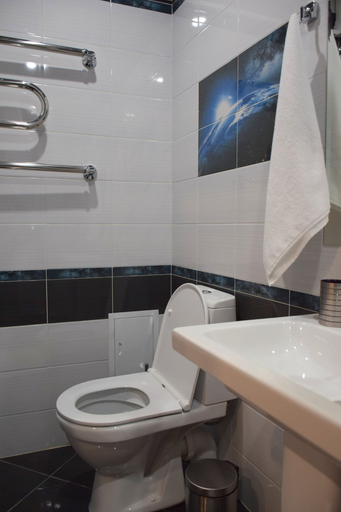 Bathroom 3, Hotel Ok, Eastern