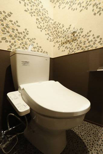 Bathroom 4, Hana Akari, Kanazawa