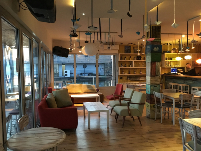 Food & Drinks 5, ArkaBarka Floating Hostel and Apartments, Belgrade