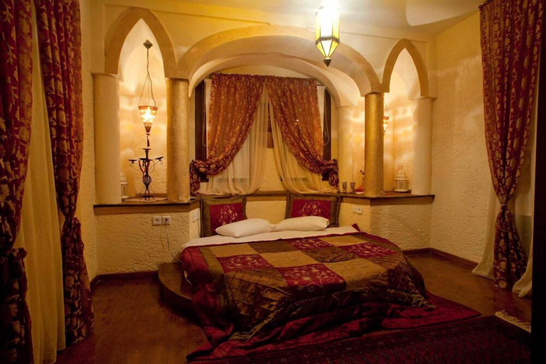 Bedroom 5, Pindos Palace, West Macedonia