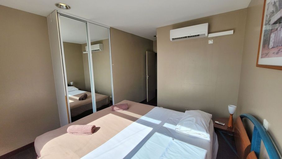 Bedroom 4, Auberge du Mocambo - Hostel, Nouméa