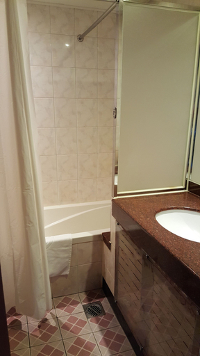 Bathroom 4, Diamond Hotel, Jeju