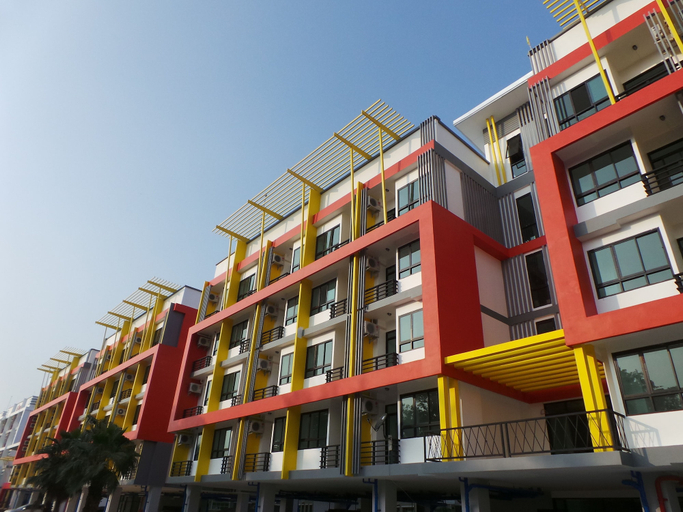 Exterior & Views 4, The Icon Service Apartment, Sri Mahar Pho