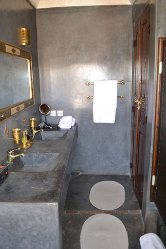 Bathroom 4, Riad Bayti, Marrakech