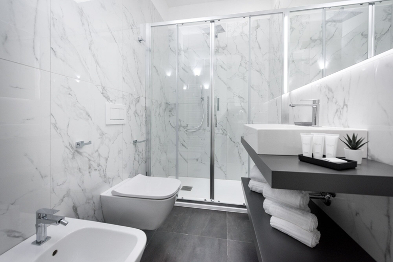 Bathroom 5, TURINHOMETOWN Residence Apartments, Torino
