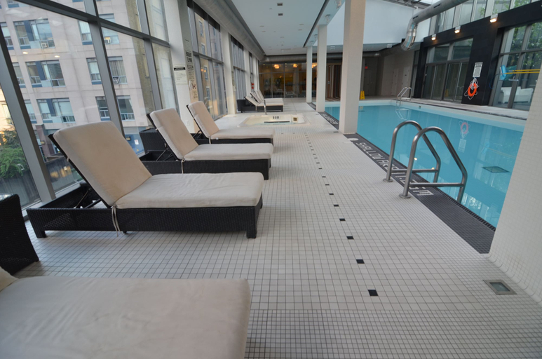 Sport & Beauty 5, Toronto Escape - The Ruby Pink Suite, Toronto