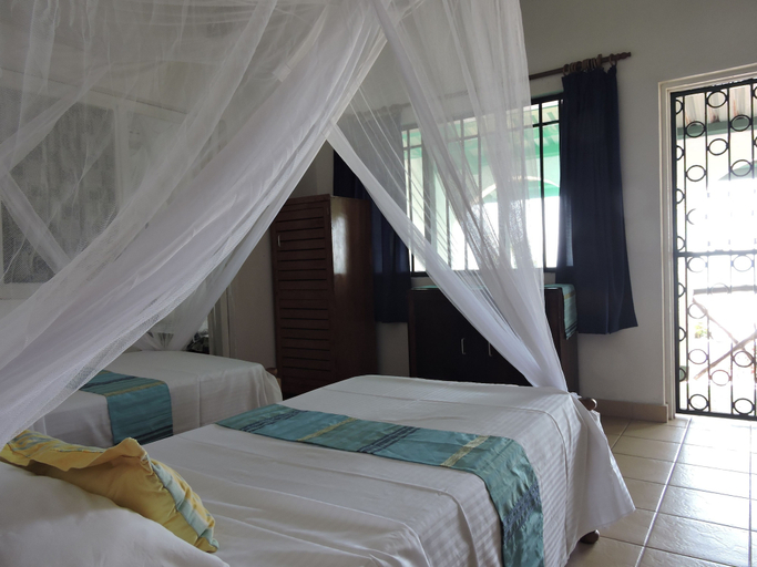 Bedroom 3, Diani Beachalets, Msambweni