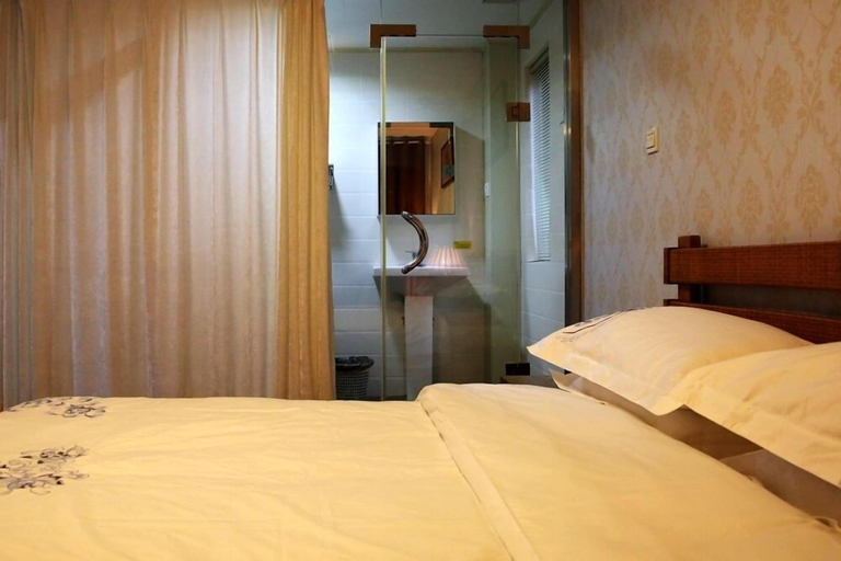 Bedroom 3, Lianyungang Donghai Shisu Onsen Villa, Lianyungang