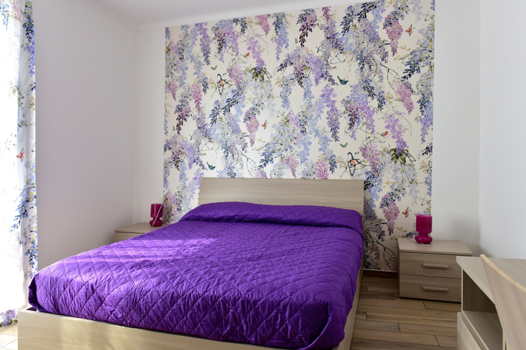 Bedroom 4, Agriturismo Un Mare di Fiori, Imperia