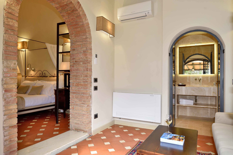 Bedroom 3, Hotel Borgo San Luigi, Siena
