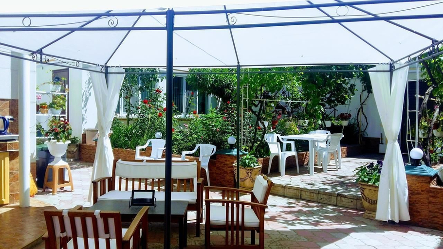 Food & Drinks, Vilari Guest House, Kominternivs'kyi
