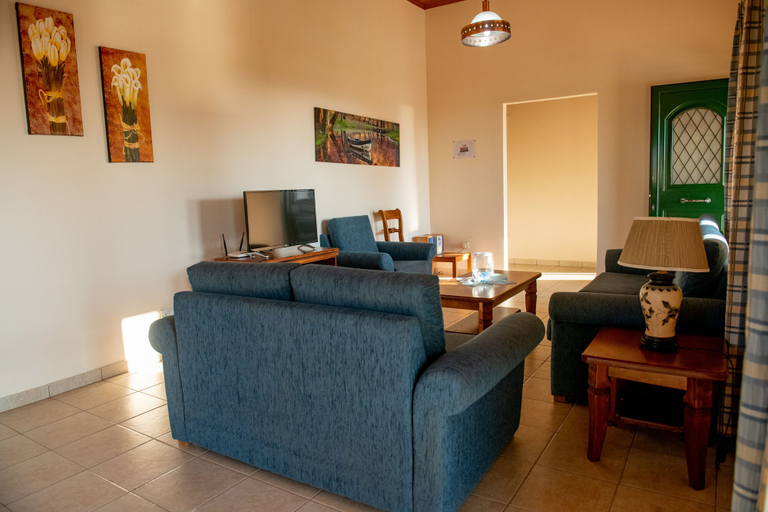 Others 4, Adonis Villa
