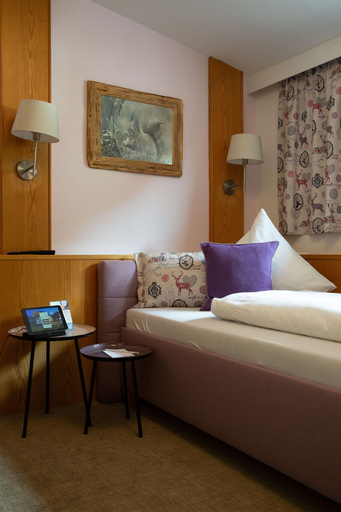 Bedroom 2, Genuss-Boutique B&B Wienerhof, Innsbruck Land