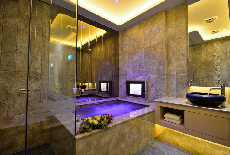 Bathroom 5, Hae Duenn Motel, Taichung
