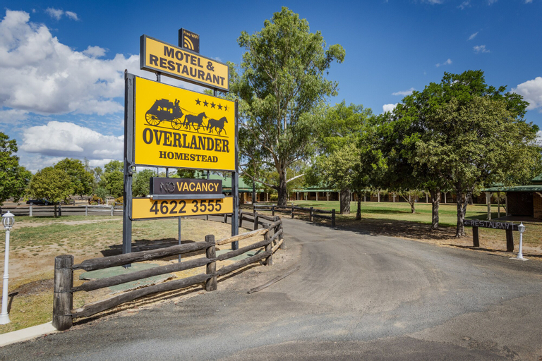 Overlander Homestead Motel, Roma