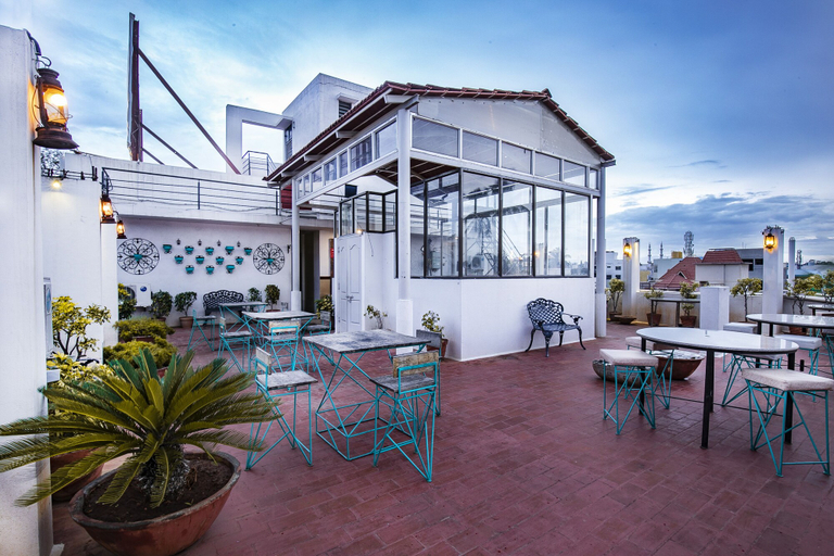 Food & Drinks 5, Aishwarya Residency, Mysore