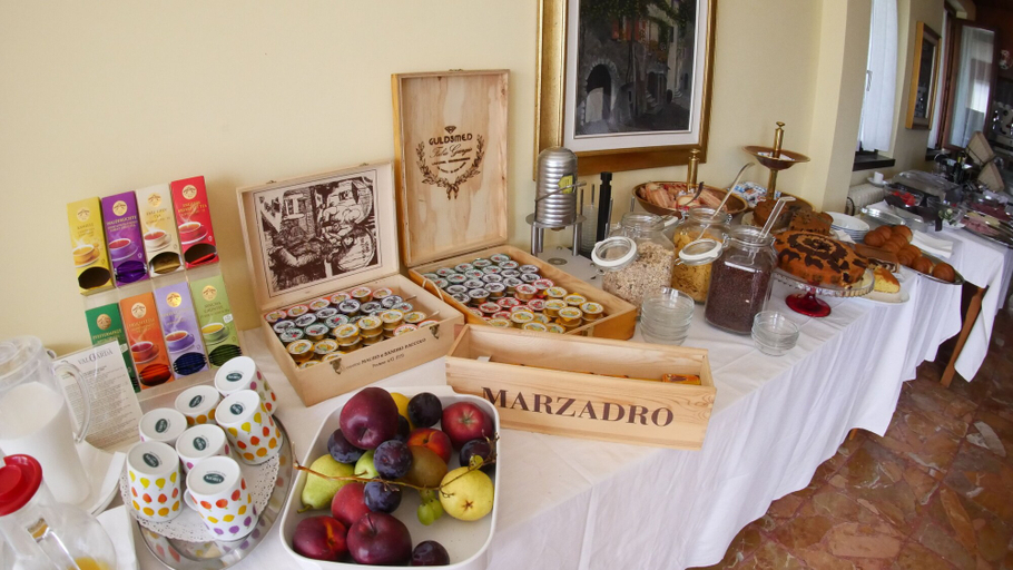 Food & Drinks 5, Hotel Silvana Garnì, Brescia