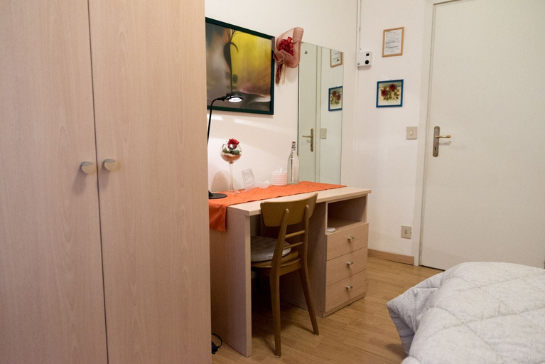 Bedroom 3, B&B Delle Rose, Treviso