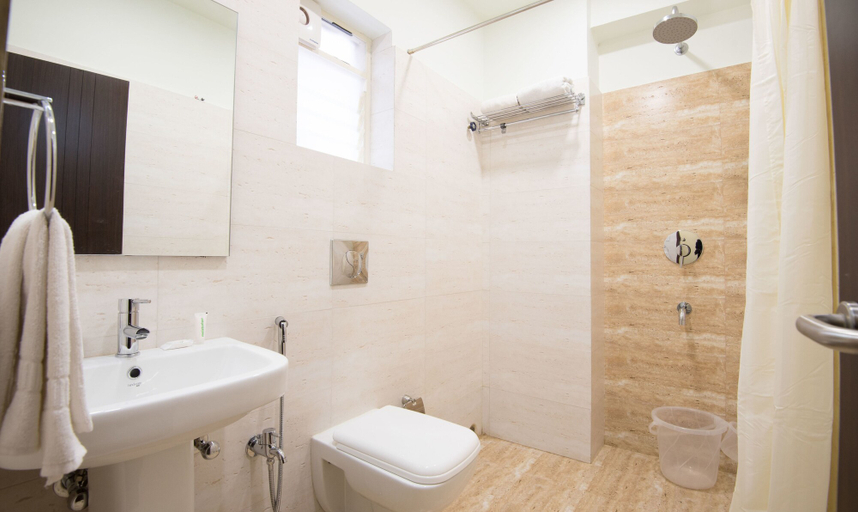 Bathroom 3, Treebo King'S Court Chandrasekharpur, Cuttack
