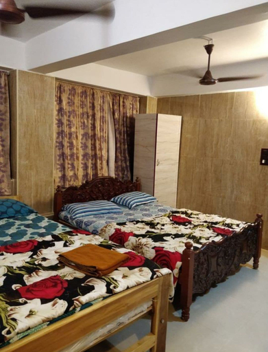 Bedroom 4, Rajalakshmi Guest House, Kancheepuram