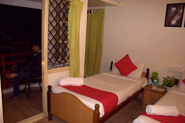 Bedroom 1, Nachis BnB, Bangalore