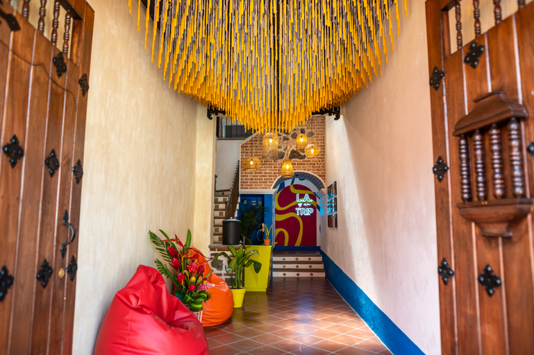 Public Area 3, Why Not Hotel, Antigua Guatemala
