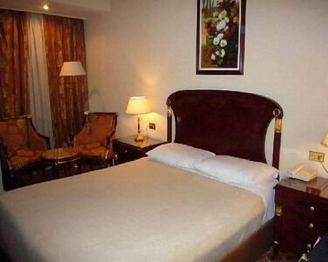 Bedroom 3, Al Nabila Hotel, Al-Azbakiyah
