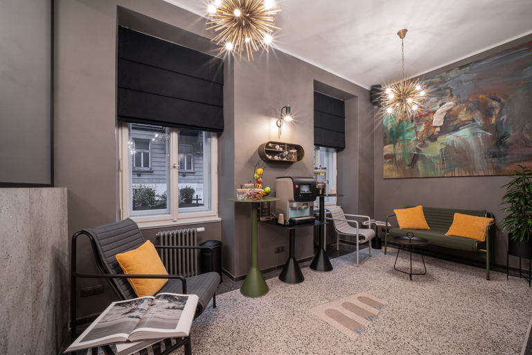 Public Area 3, The Viaduct Suites & More, Praha 7