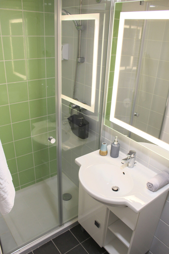Bathroom 4, VVF Blériot-Plage, Pas-de-Calais