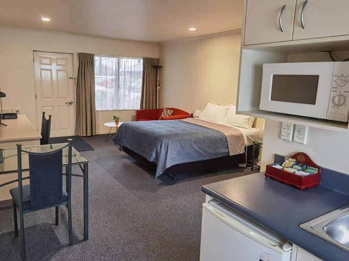 Bedroom 2, Harringtons Motor Lodge, Palmerston North