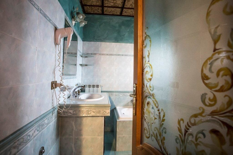 Bathroom, Country House Le Vedute, Perugia
