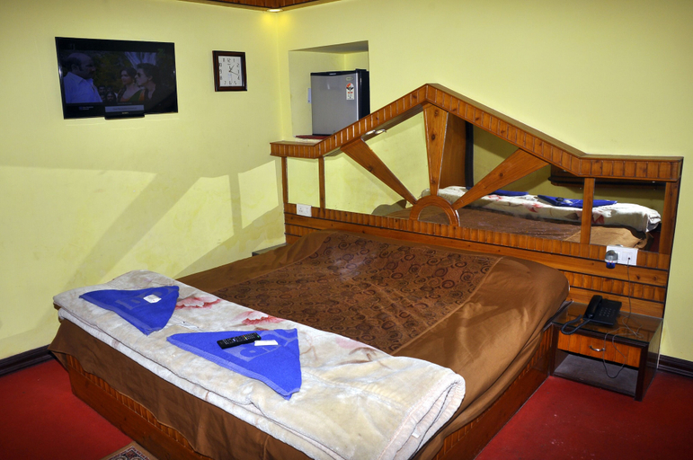 Bedroom 2, Hotel Seagull, Purba Medinipur