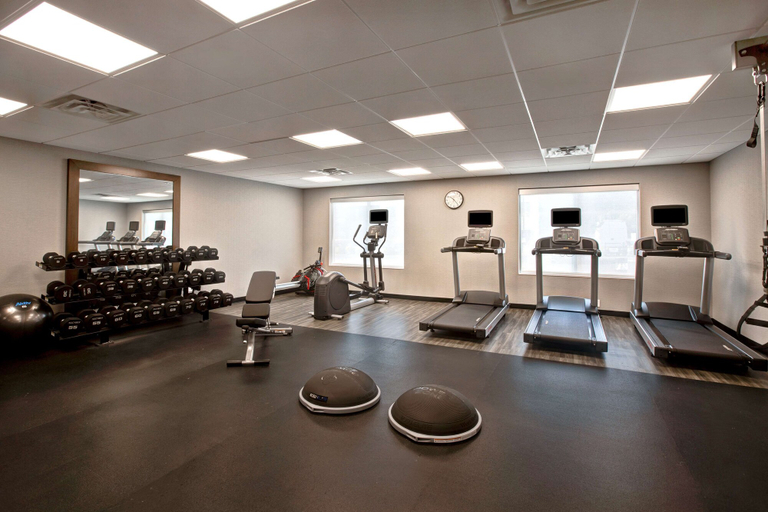 Others 5, Hampton Inn & Suites Deptford, Gloucester