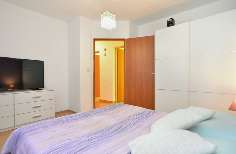 Bedroom 3, Villa 1505, Ližnjan