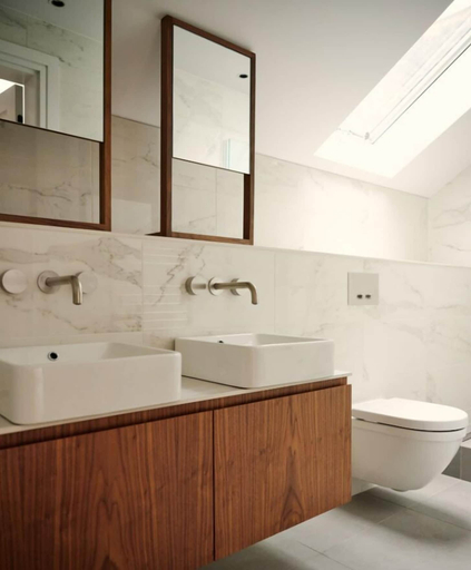 Bathroom 4, Weymouth Mews, London