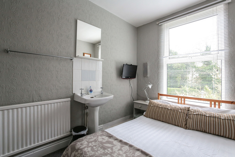Bedroom 3, Baytree Lodge, Cheshire West and Chester