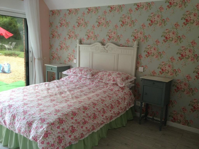 Bedroom 3, L'Auberge Des Oiseaux Chantants, Pas-de-Calais