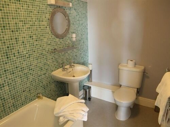 Bathroom, The Hunting Lodge, Leicestershire