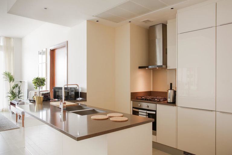Private kitchen, Fantastay Marina Gate Tower, Dubai