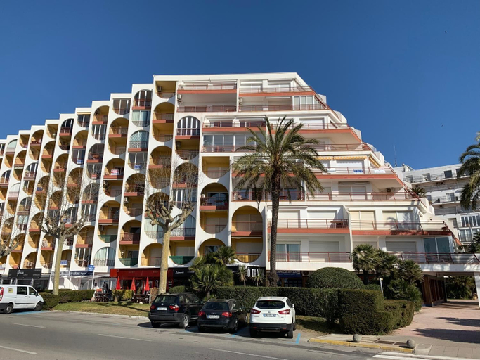Exterior & Views 2, Apartamento Inmobahia - BIII - 4-1, Girona