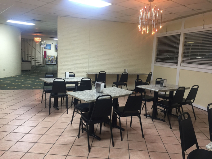 Food & Drinks 5, Rodeway Inn Metairie - New Orleans West, Jefferson
