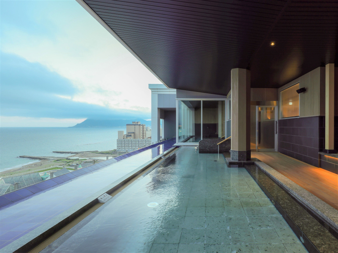 Exterior & Views 2, Hakodate Yunokawa Onsen Umi to Akari / Hewitt Resort, Hakodate