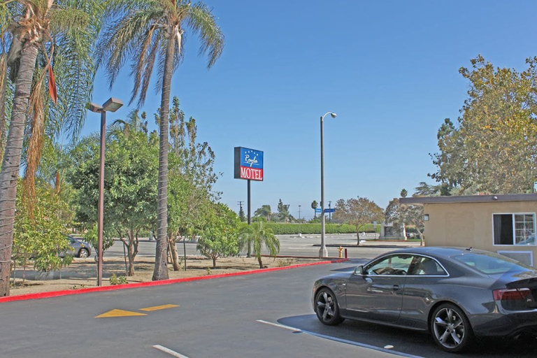 Public Area, Royla Motel, Los Angeles