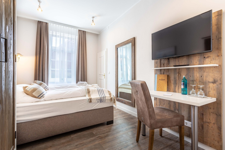 Bedroom 5, Hotel Achterum Greetsiel, Aurich