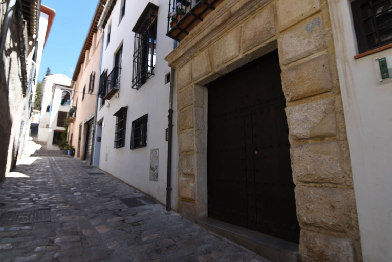 Exterior & Views 2, tuGuest Alhambra Apartments II, Granada